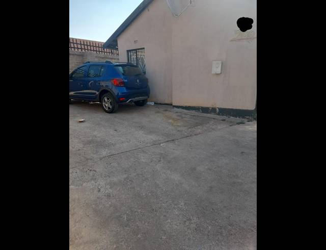 2 BEDROOM PROPERTY TO RENT IN RABIE RIDGE
